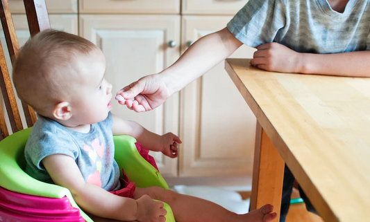5 Way Parents Encourage Poor Eating