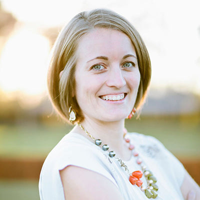Lisa Rindt lisarutledge.jpg?v=1664349237